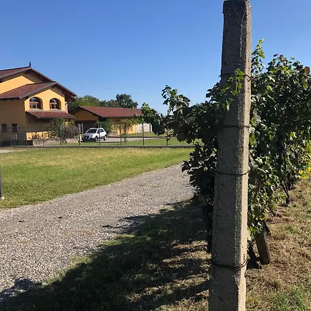 La Bonauda Guest house *