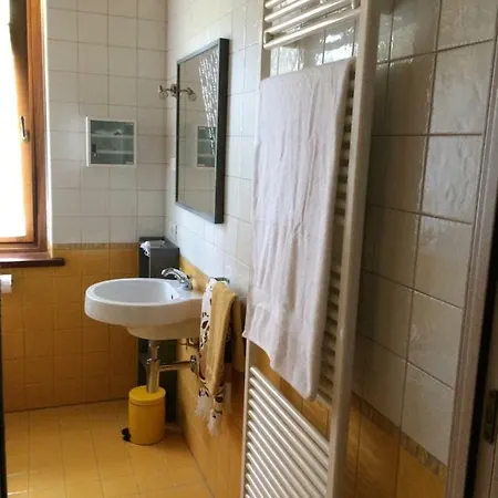 La Bonauda Guest house *